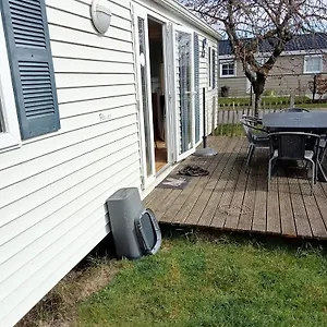 Luxueuze Stacaravan Met Eigen Tuintje 2126 Bredene